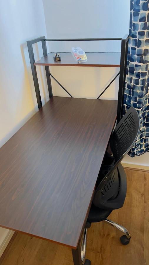 Charming 1-Bedroom Apartment In Woolwich ロンドン エクステリア 写真
